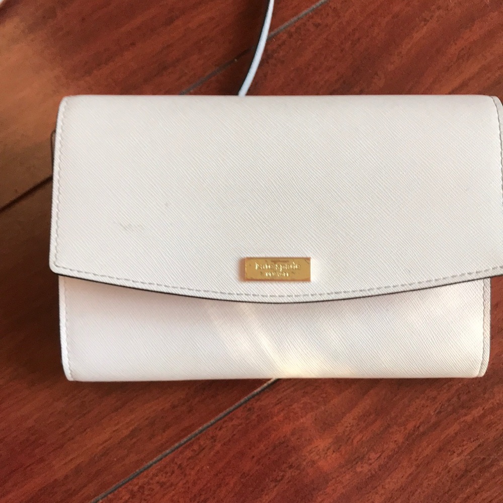 Purse - Picture 2 of 3